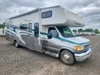2002 Ford Econoline E450 Super Duty Cutaway Van