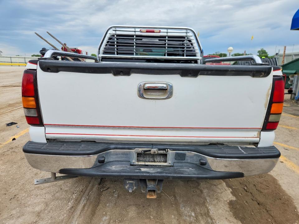 2004 GMC Sierra K2500 Crew cab