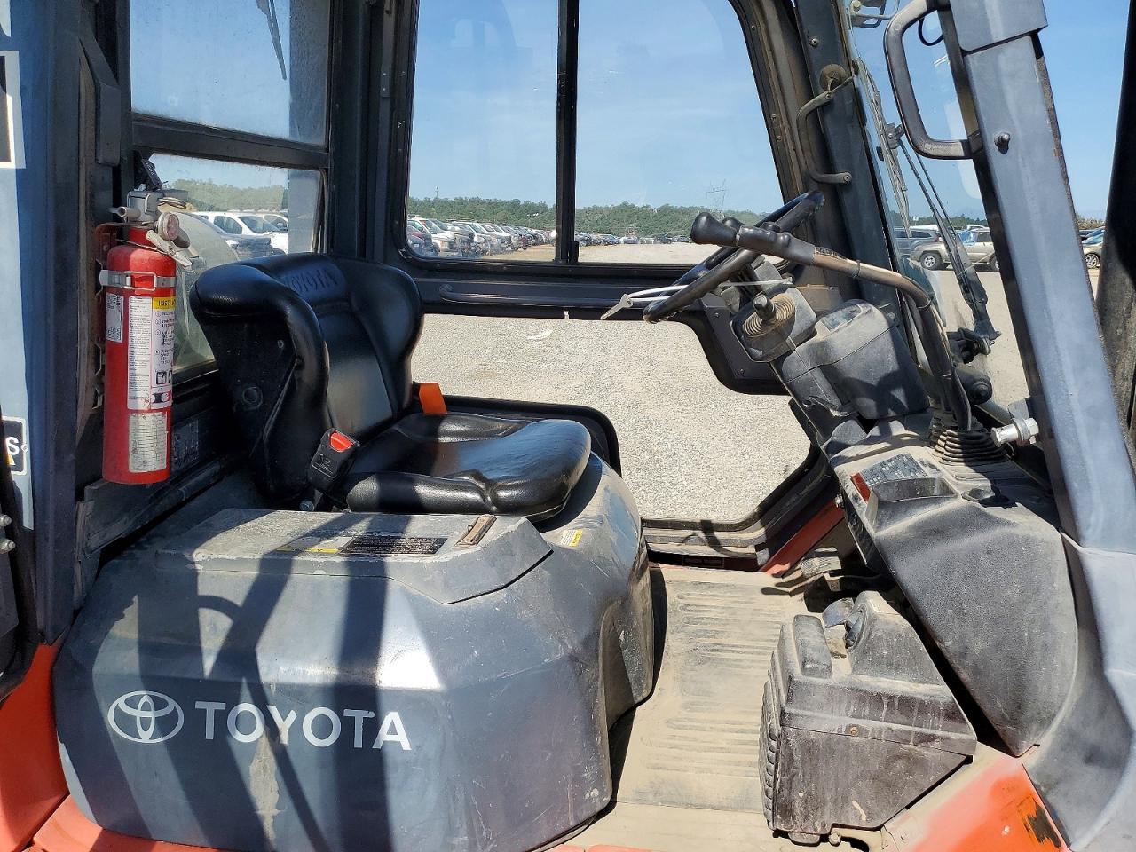 2009 Toyota 7FGAU50 Forklift
