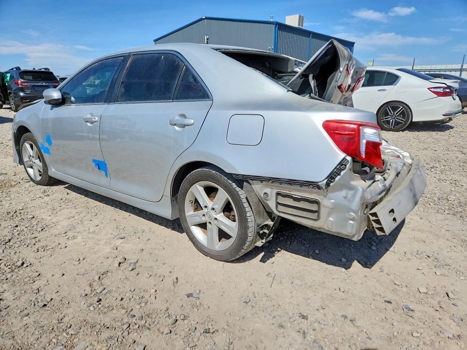 2014 Toyota Camry se