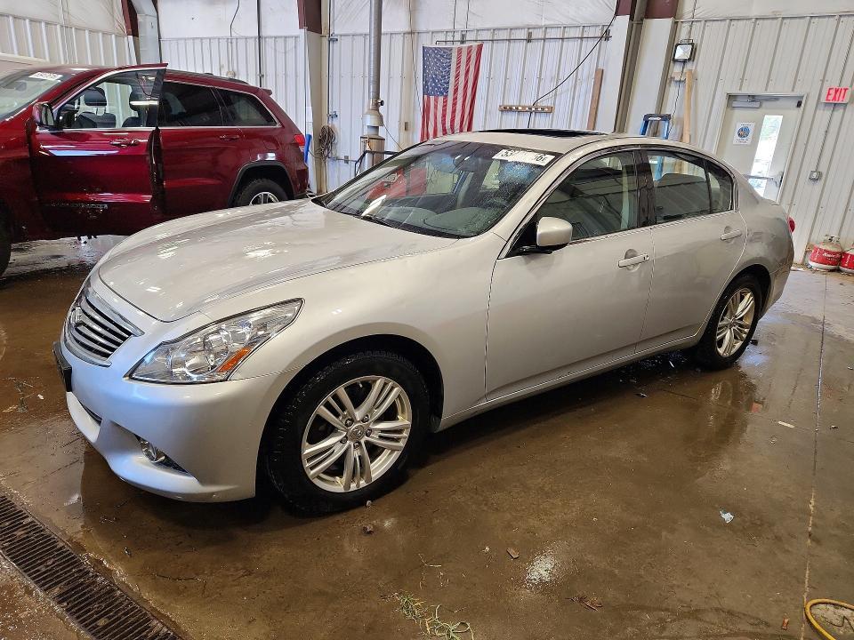 2013 Infiniti G37 Sedan x