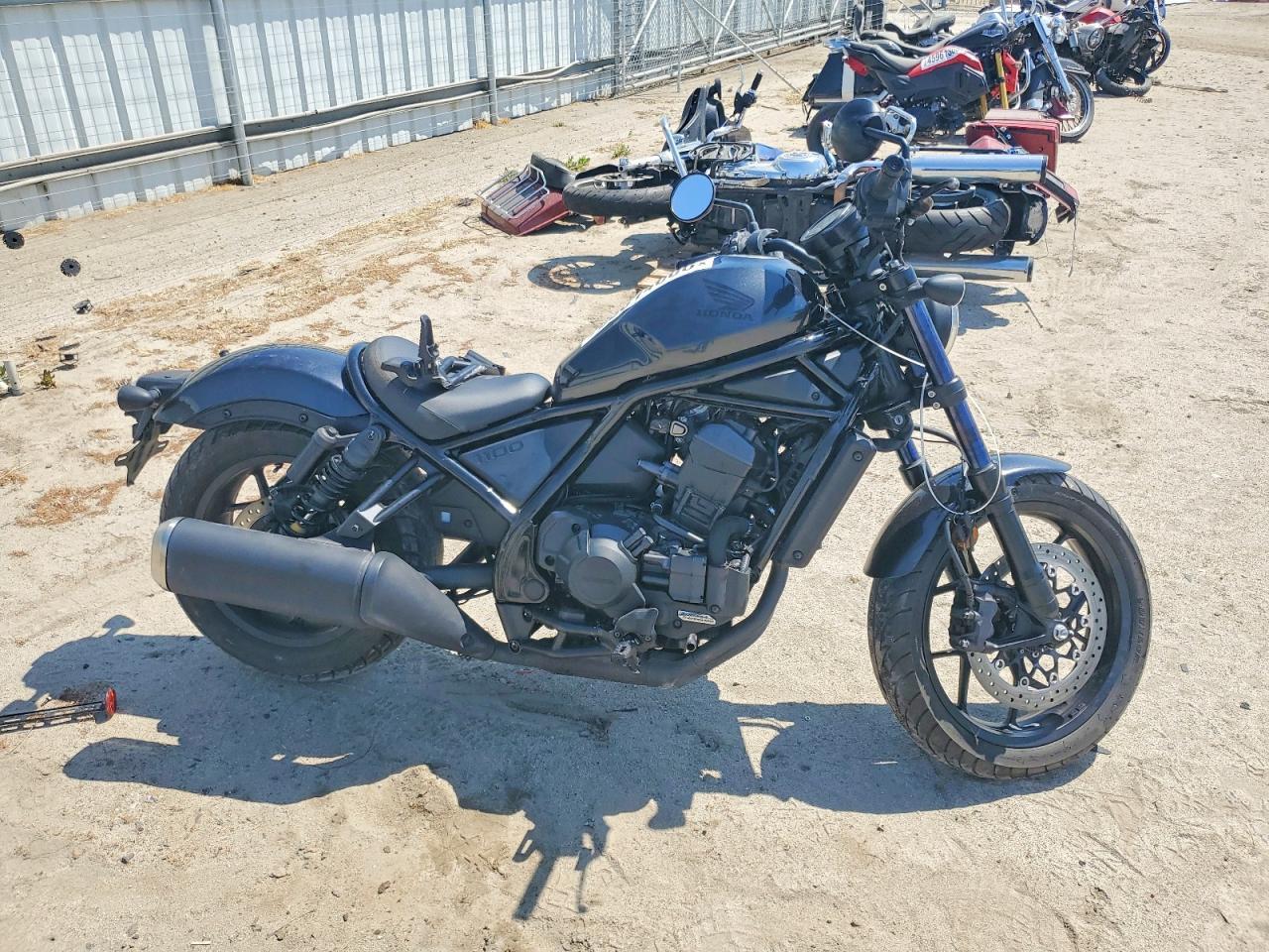 2022 Honda CMX1100 D