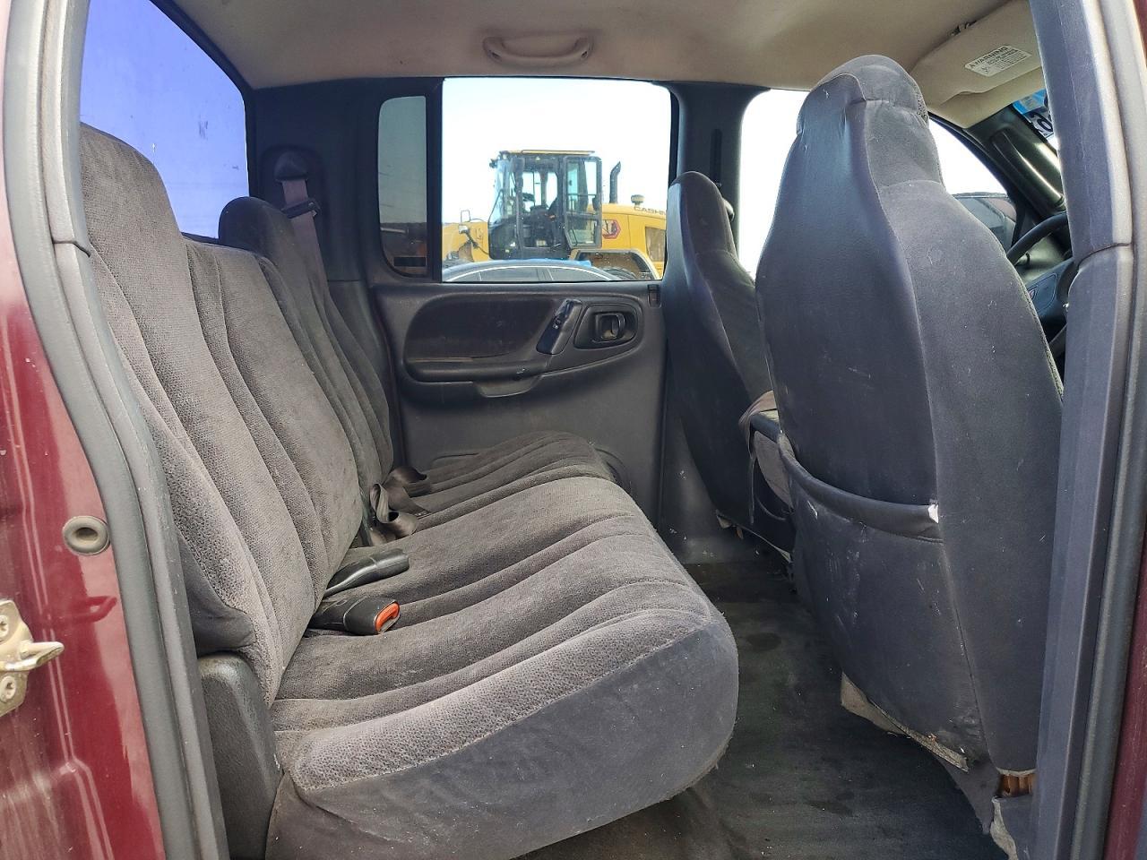 2000 Dodge Dakota Quattro