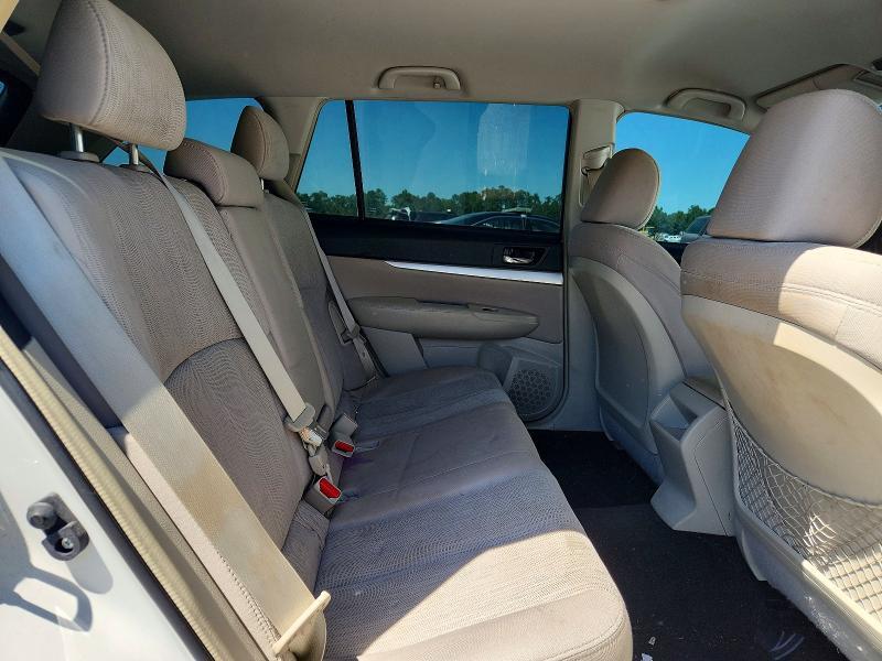 2013 Subaru Outback 2.5i