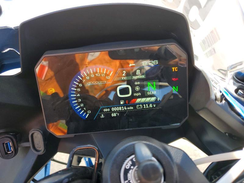 2025 Suzuki GSX800 F