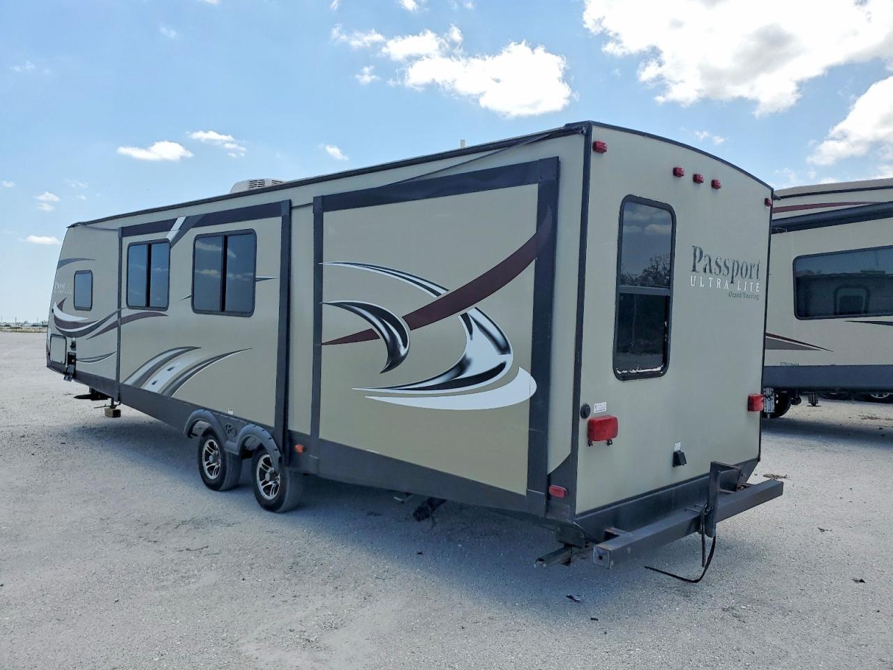 2016 Keystone Recreational Vehicle (RV)-RV