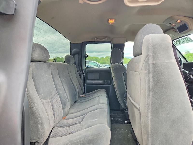 2004 Chevrolet Silverado K1500