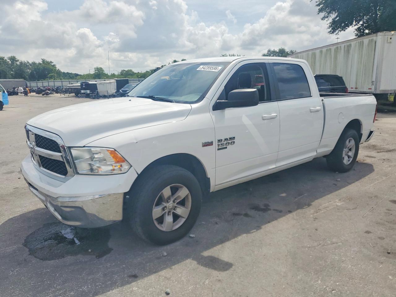 2020 Dodge RAM 1500 Classic SLT
