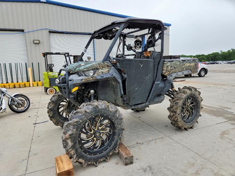 2018 Can-Am Defender xmr