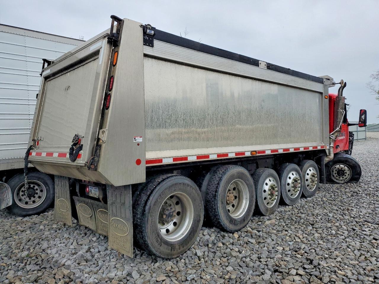 2025 Peterbilt 567 Dump Truck