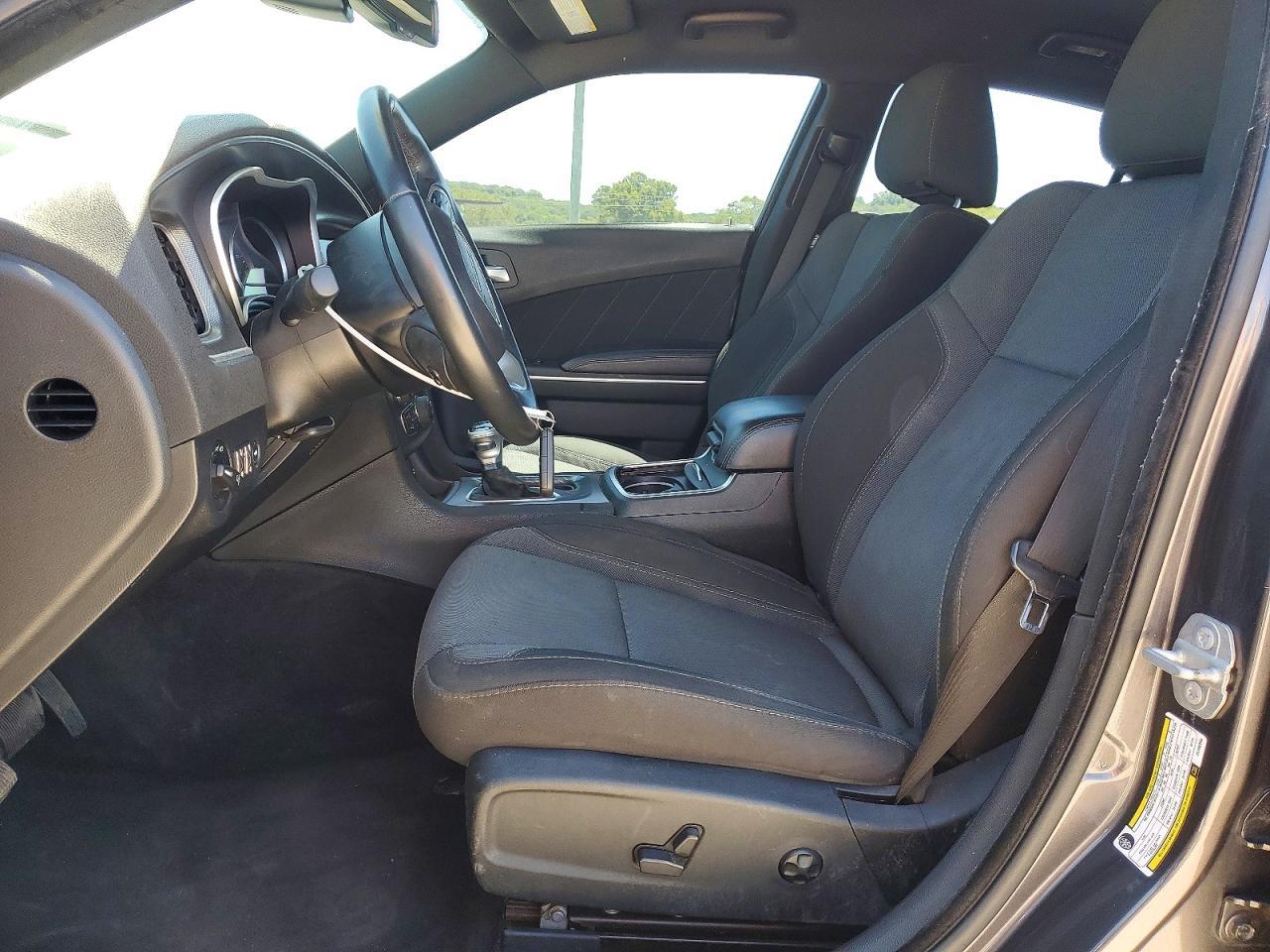 2018 Dodge Charger sxt Plus