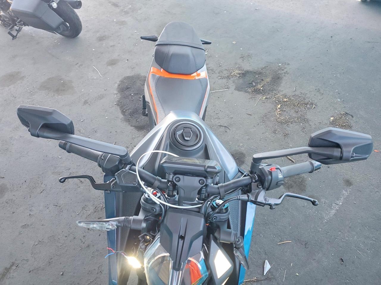 2024 KTM 390 Duke