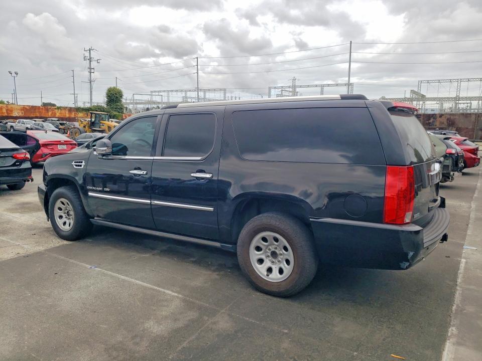 2011 Cadillac Escalade esv Premium