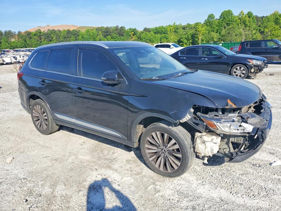 2020 Mitsubishi Outlander se