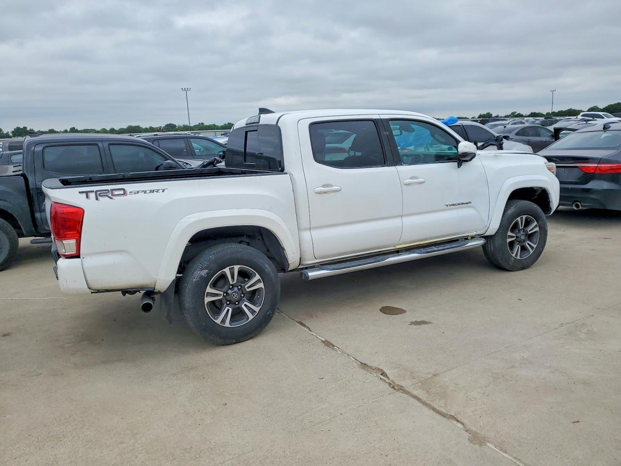 2019 Toyota Tacoma TRD Sport