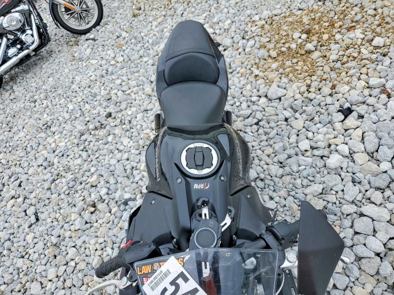 2025 Kawasaki EX650 R