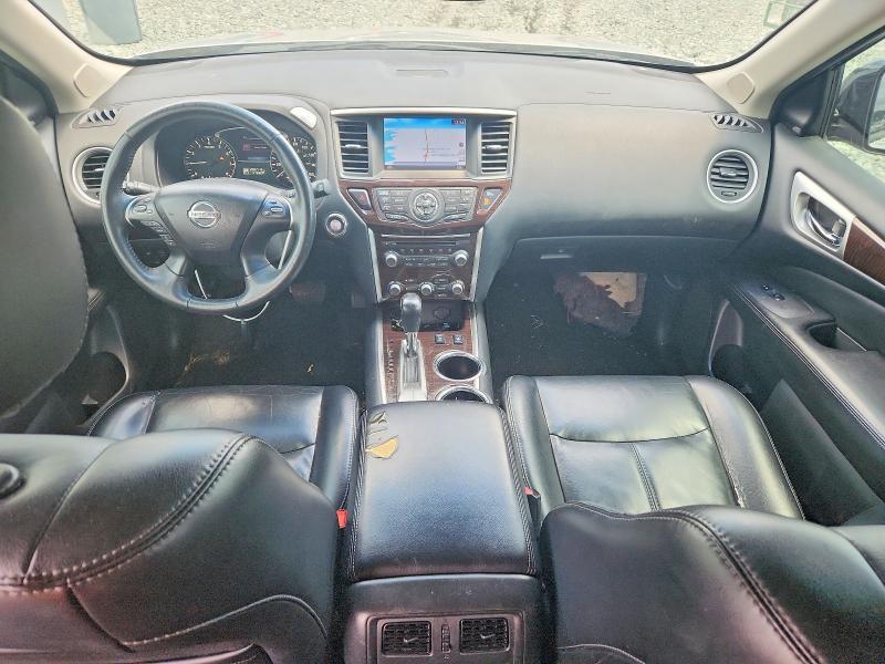 2015 Nissan Pathfinder sl