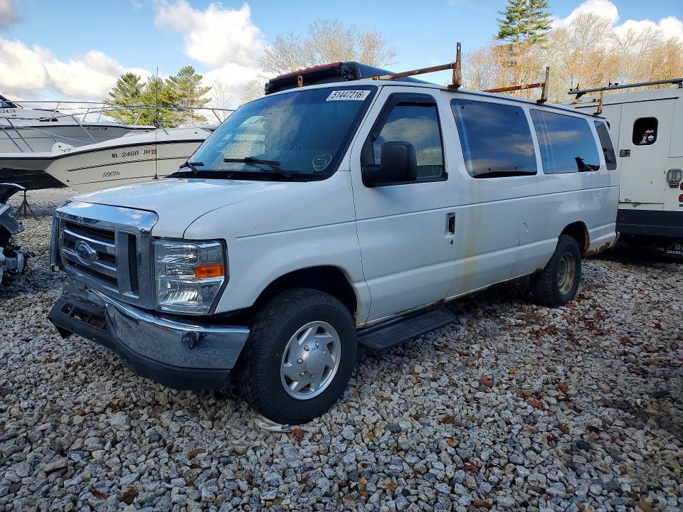 2014 Ford Econoline E350 Super Duty Wagon