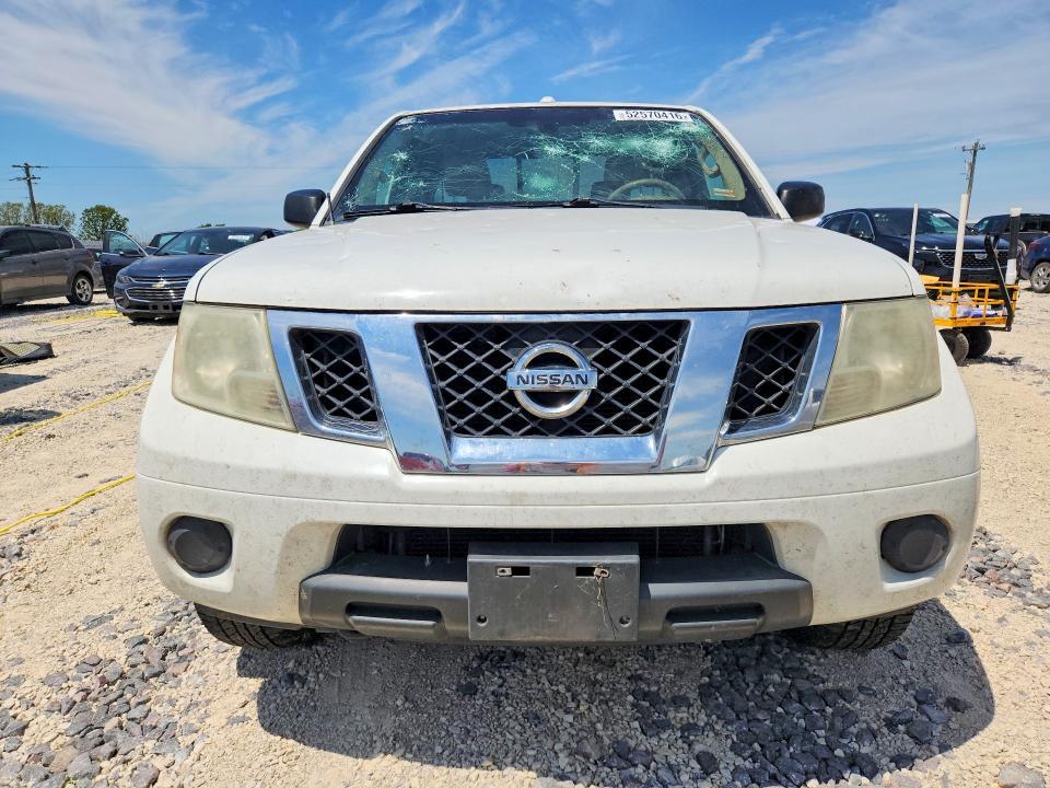 2015 Nissan Frontier SV V6