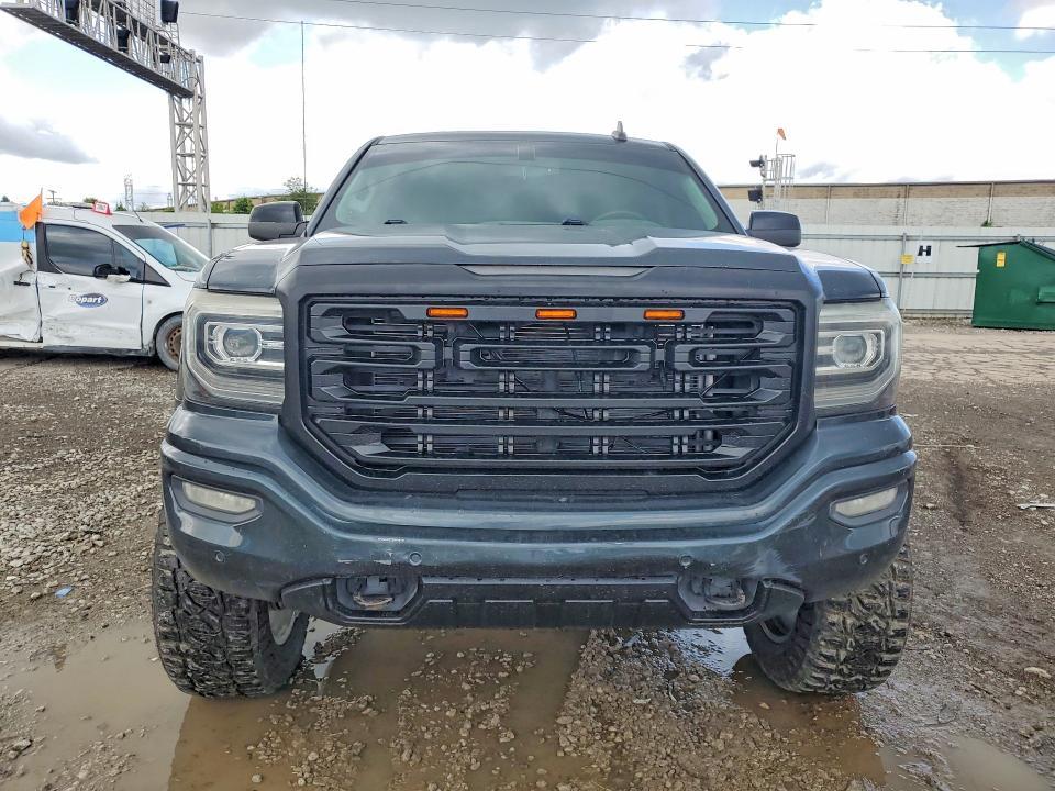 2017 GMC Sierra K1500 SLT