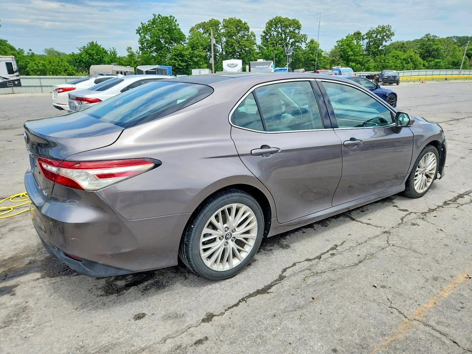 2018 Toyota Camry xle