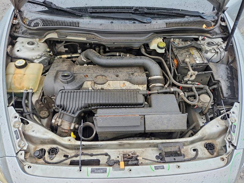 2011 Volvo C70 T5