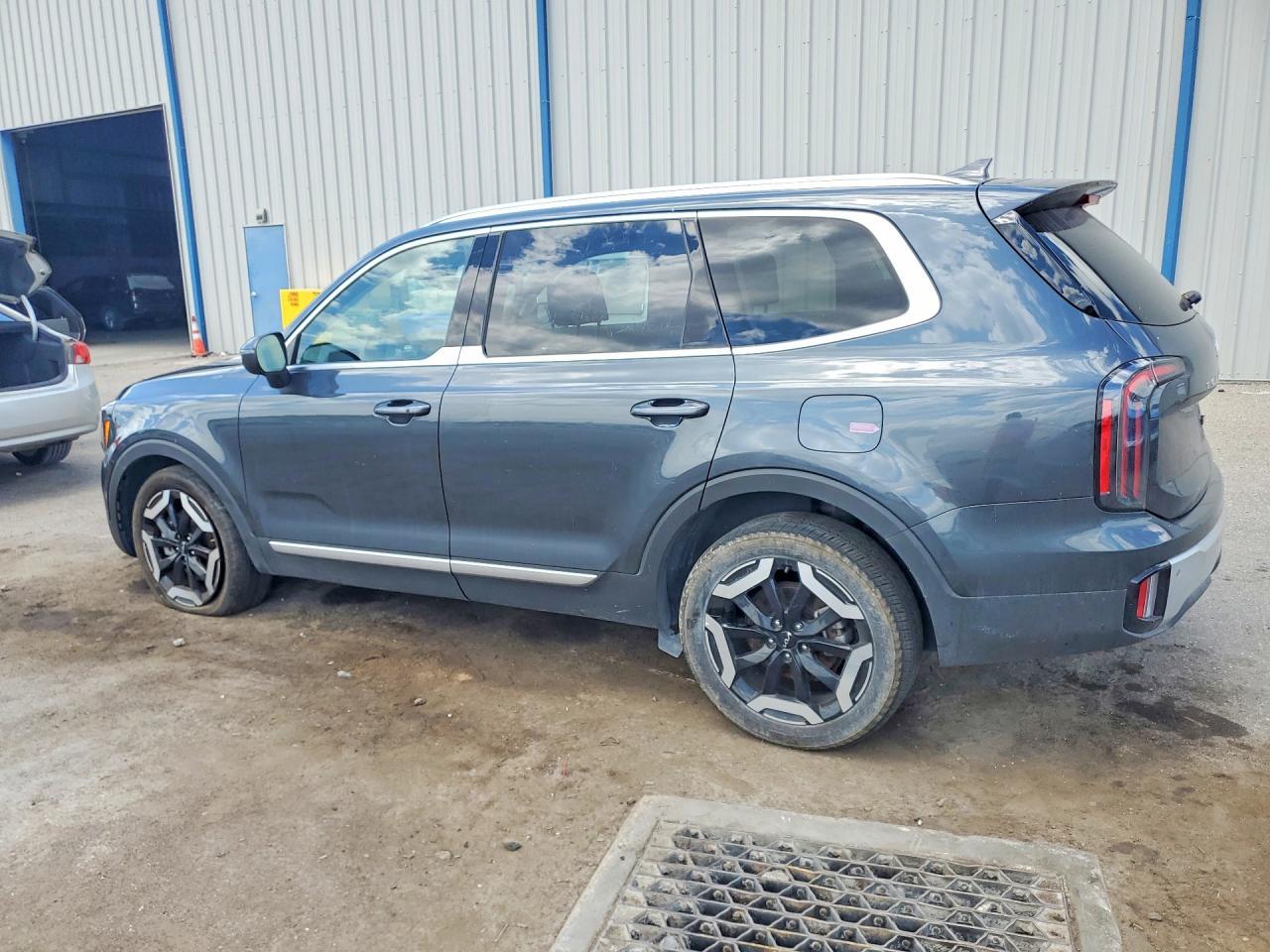 2024 KIA Telluride ex
