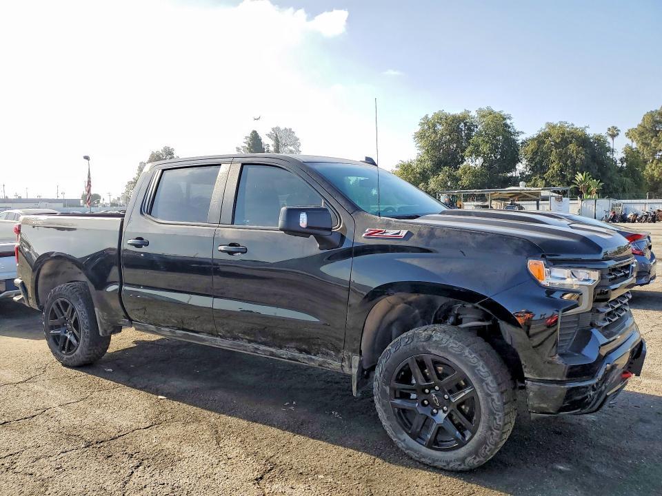 2024 Chevrolet Silverado K1500 LT Trail Boss