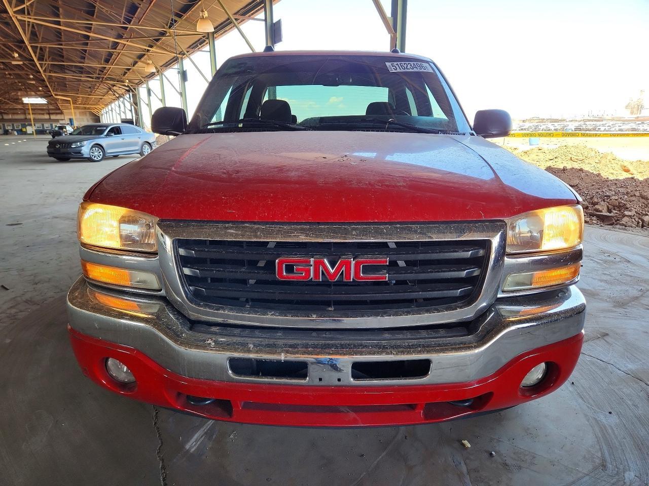 2005 GMC New Sierra C1500