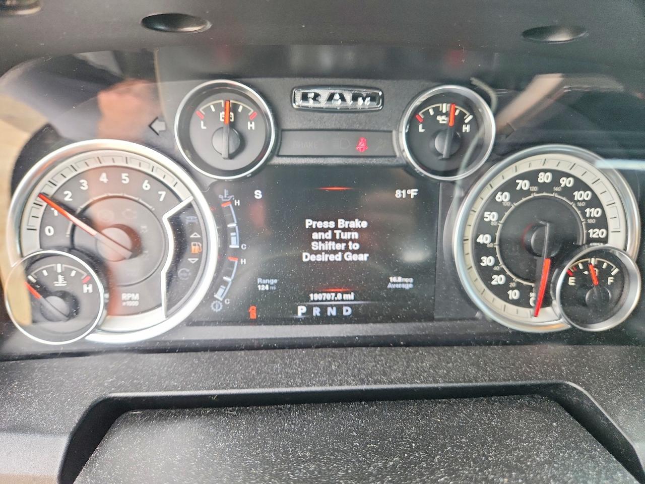 2013 Dodge RAM 1500 SLT