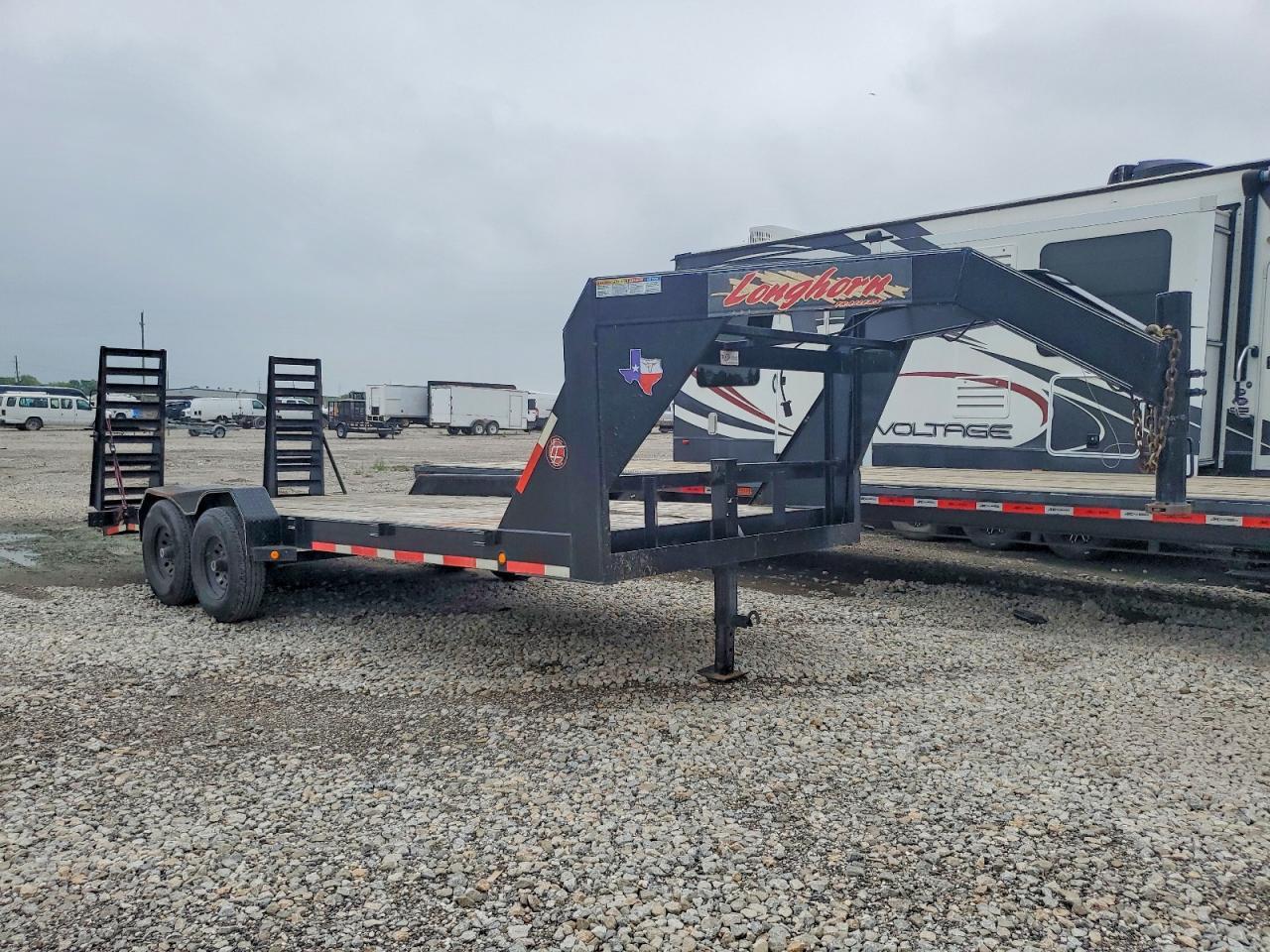 2022 East Texas Long Horn 20' LOWBOY-7K Equipment Trailer