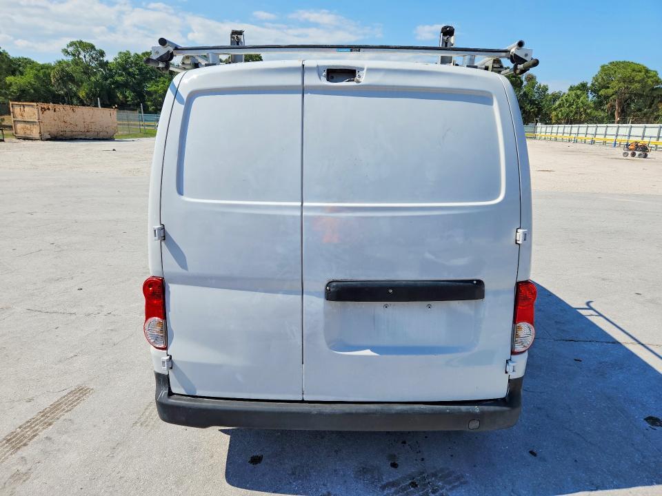 2015 Nissan NV200 S