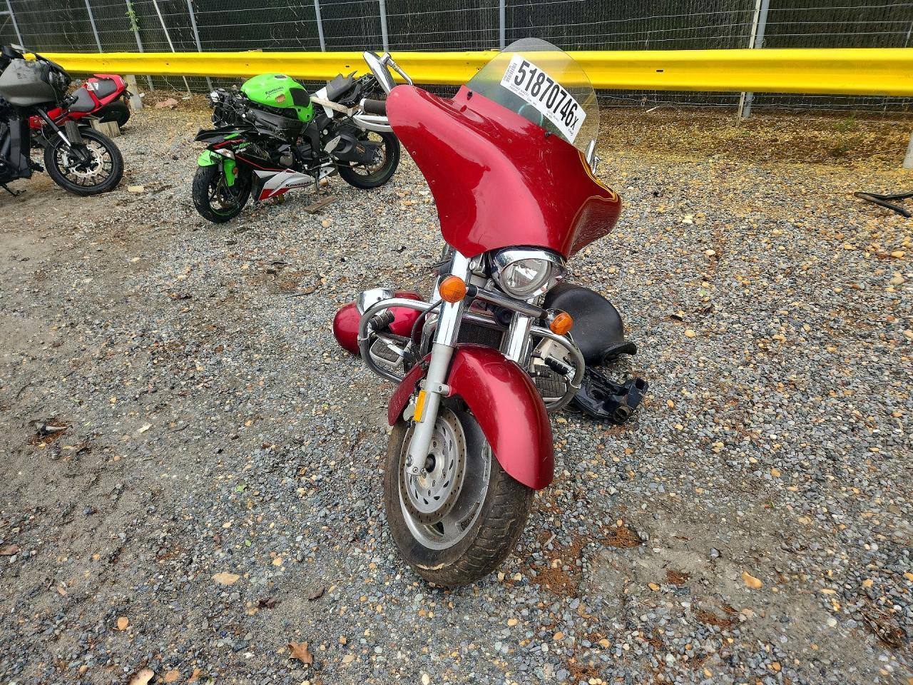 2005 Honda VTX1300 R