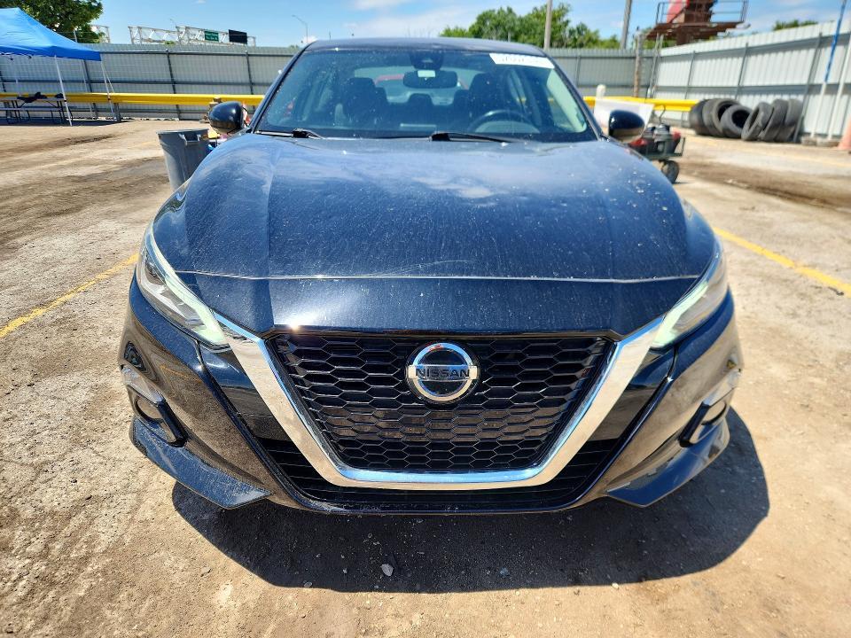 2019 Nissan Altima Platinum