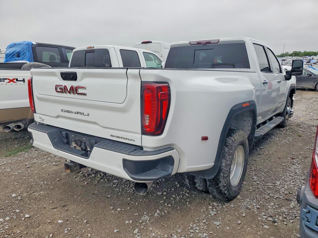 2020 GMC Sierra K3500 Denali