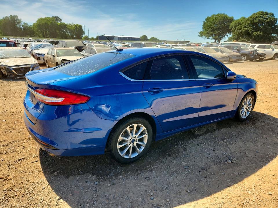 2017 Ford Fusion se