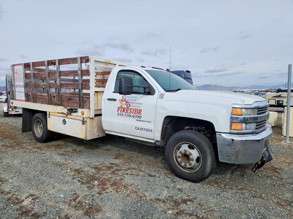 2015 Chevrolet Silverado C3500