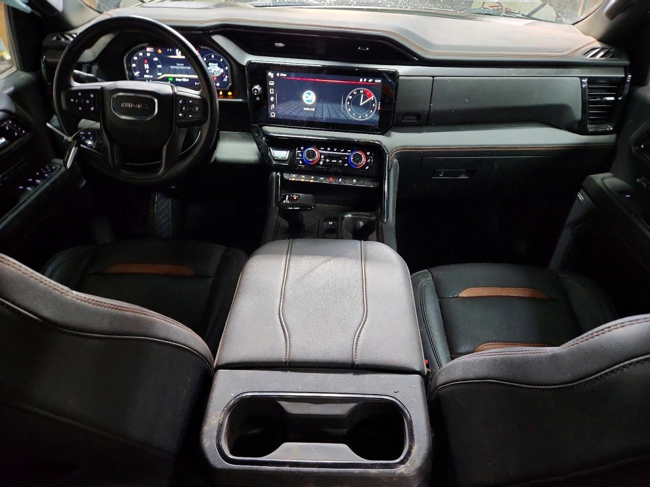 2024 GMC Sierra K1500 AT4
