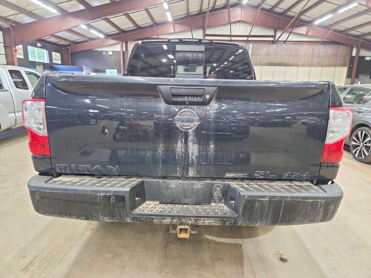2019 Nissan Titan SL