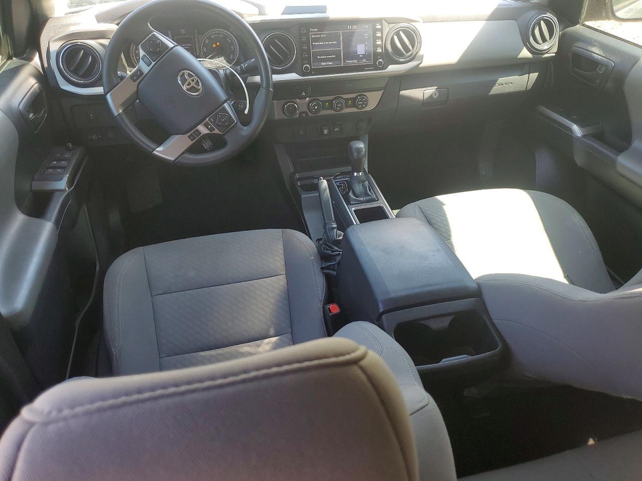 2020 Toyota Tacoma SR5 V6