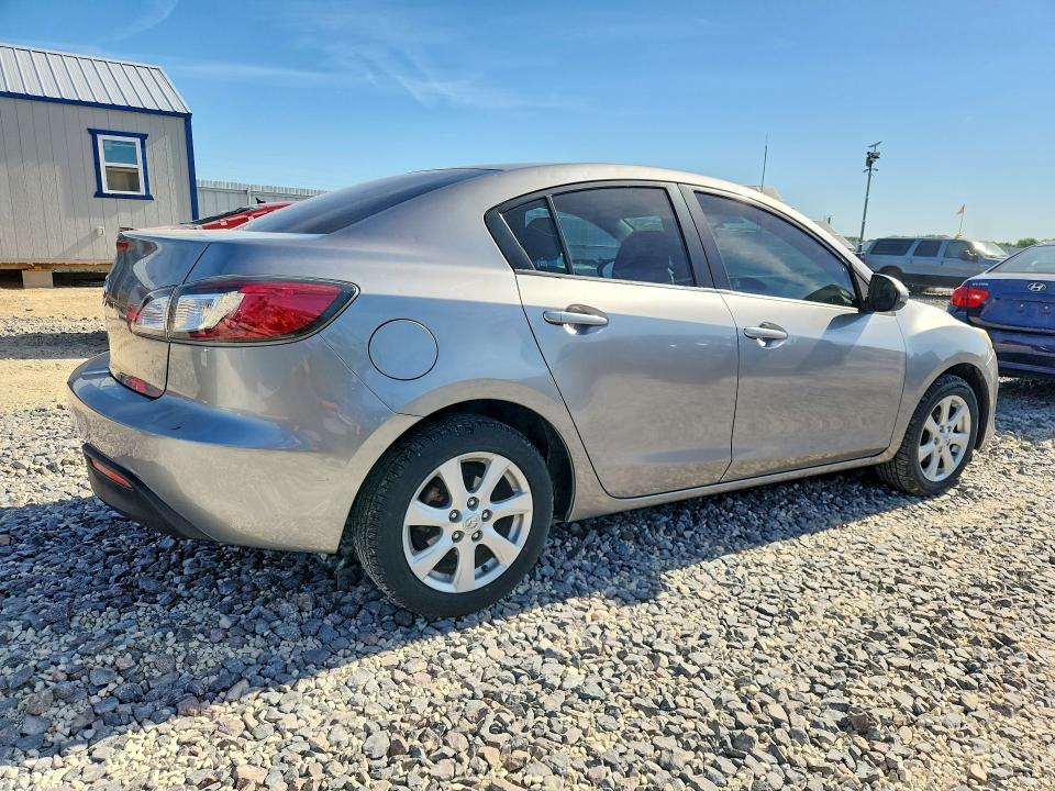 2010 Mazda 3 I