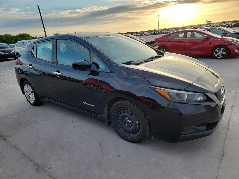 2018 Nissan Leaf s