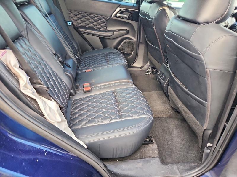 2022 Mitsubishi Outlander sel