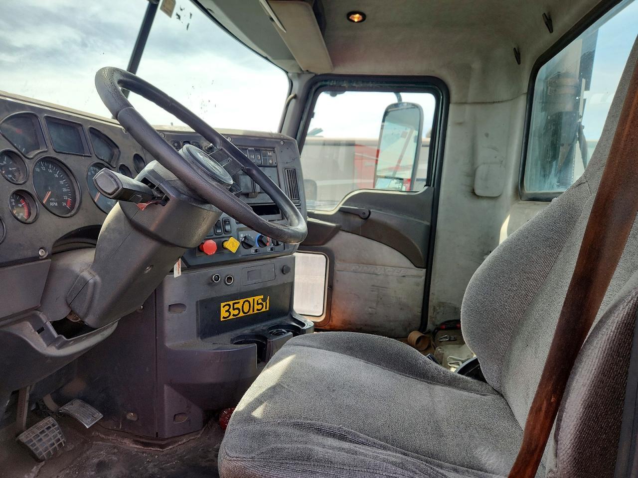 2016 Mack 600 CXU600