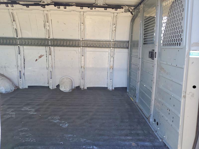 2013 Chev Express G2500