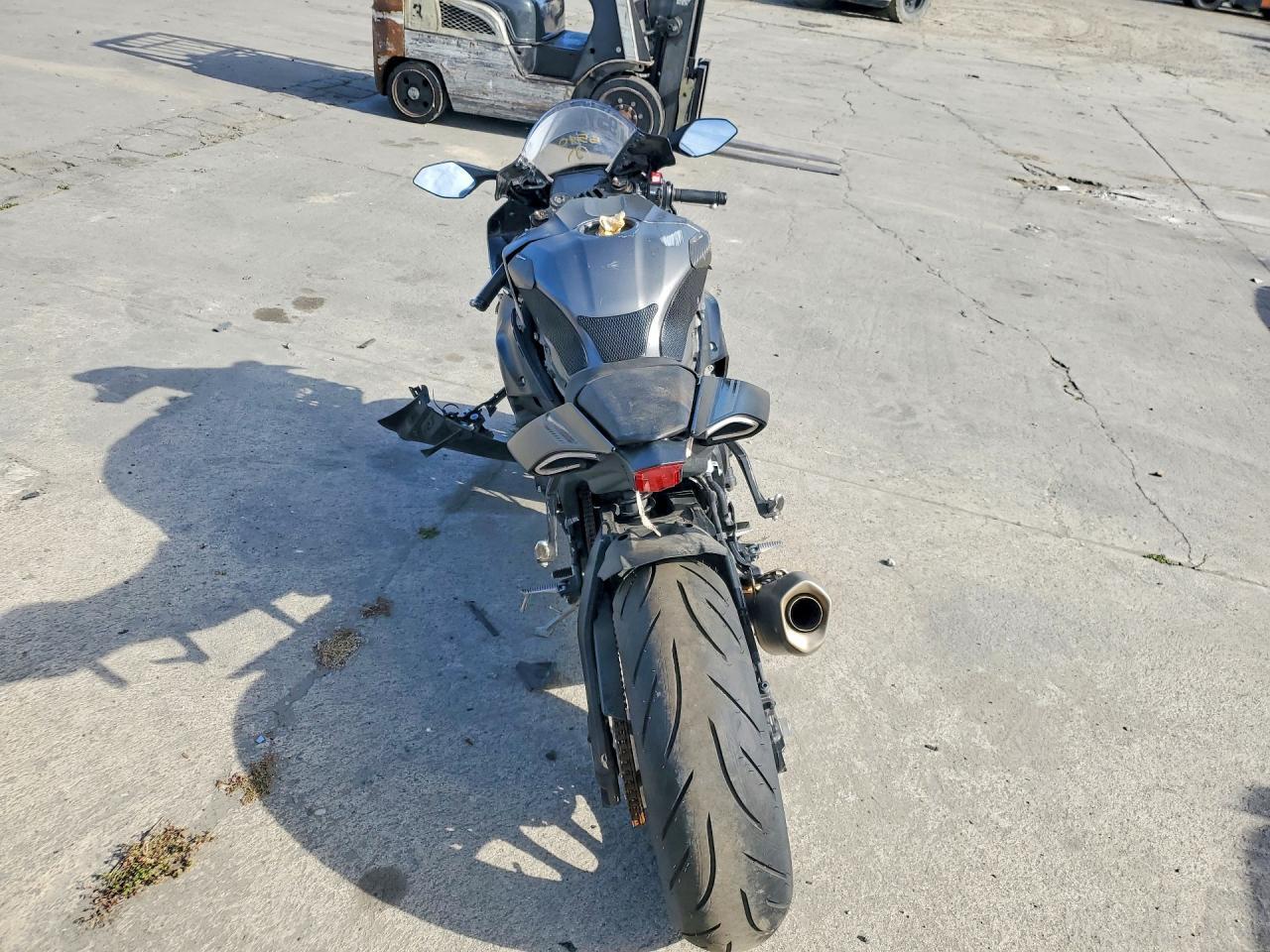 2025 Yamaha YZF1000