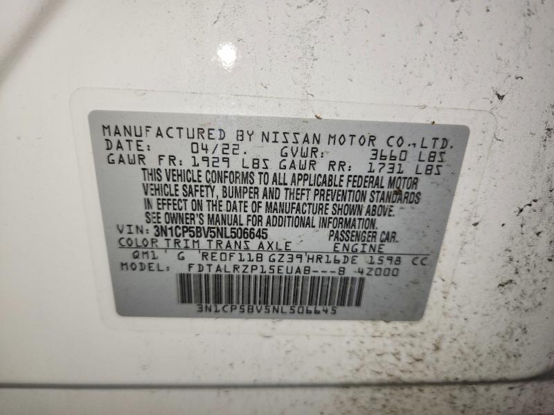 2022 Nissan Kicks s