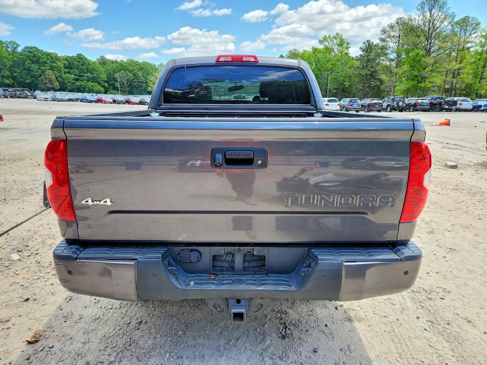 2014 Toyota Tundra Crewmax Limited
