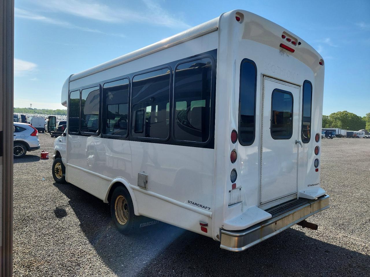 2023 Ford E450 Shuttle Bus