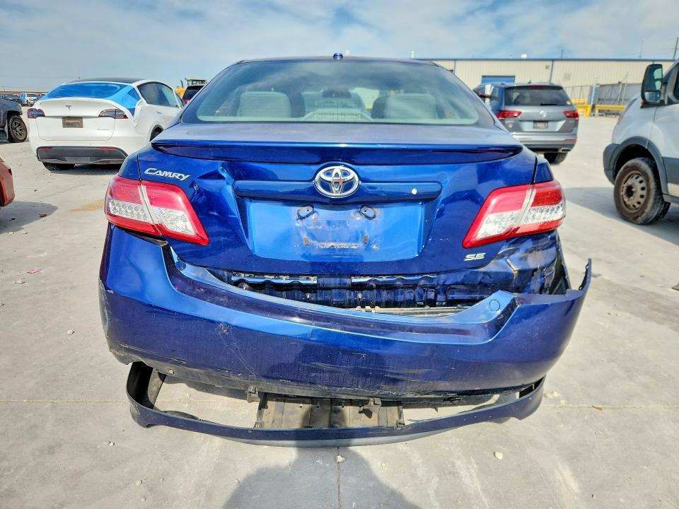 2011 Toyota Camry se